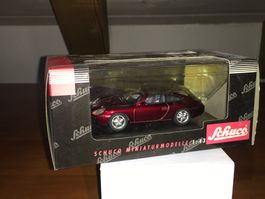Porsche 911 (Typ 996) Carrera 1. Serie 1/43 no Minichamps