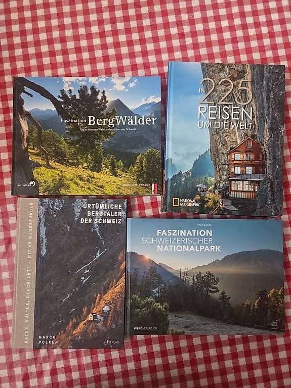 Libri: 4 Natur Bücher aus mit Schweizer Bezug – Usato da St. Gallen venduto da Seraph76