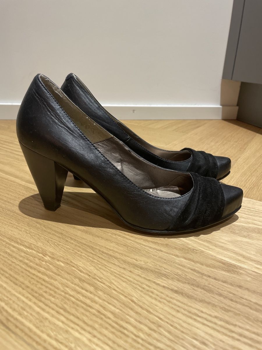 Graceland Scarpe da donna: Schwarze Pums, Gr. 38 – Usato da Arbon venduto da llaauraa