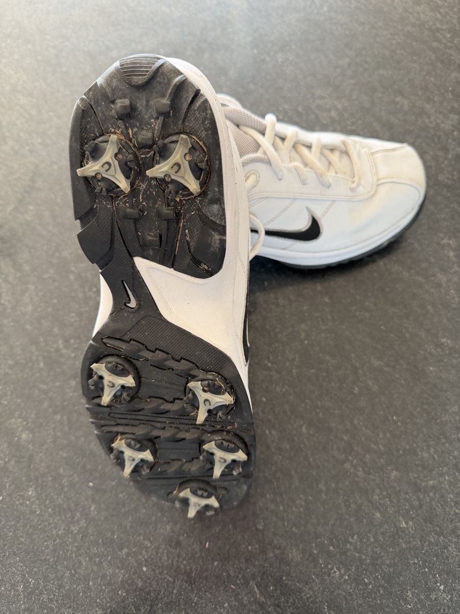 Nike Scarpe per ragazzi: Junior Golfschuhe Nike – Usato da Berikon venduto da Mazis 2