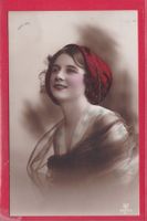 JUNGE DAME MIT ROTER KOPFBEDECKUNG, 24.5.1911