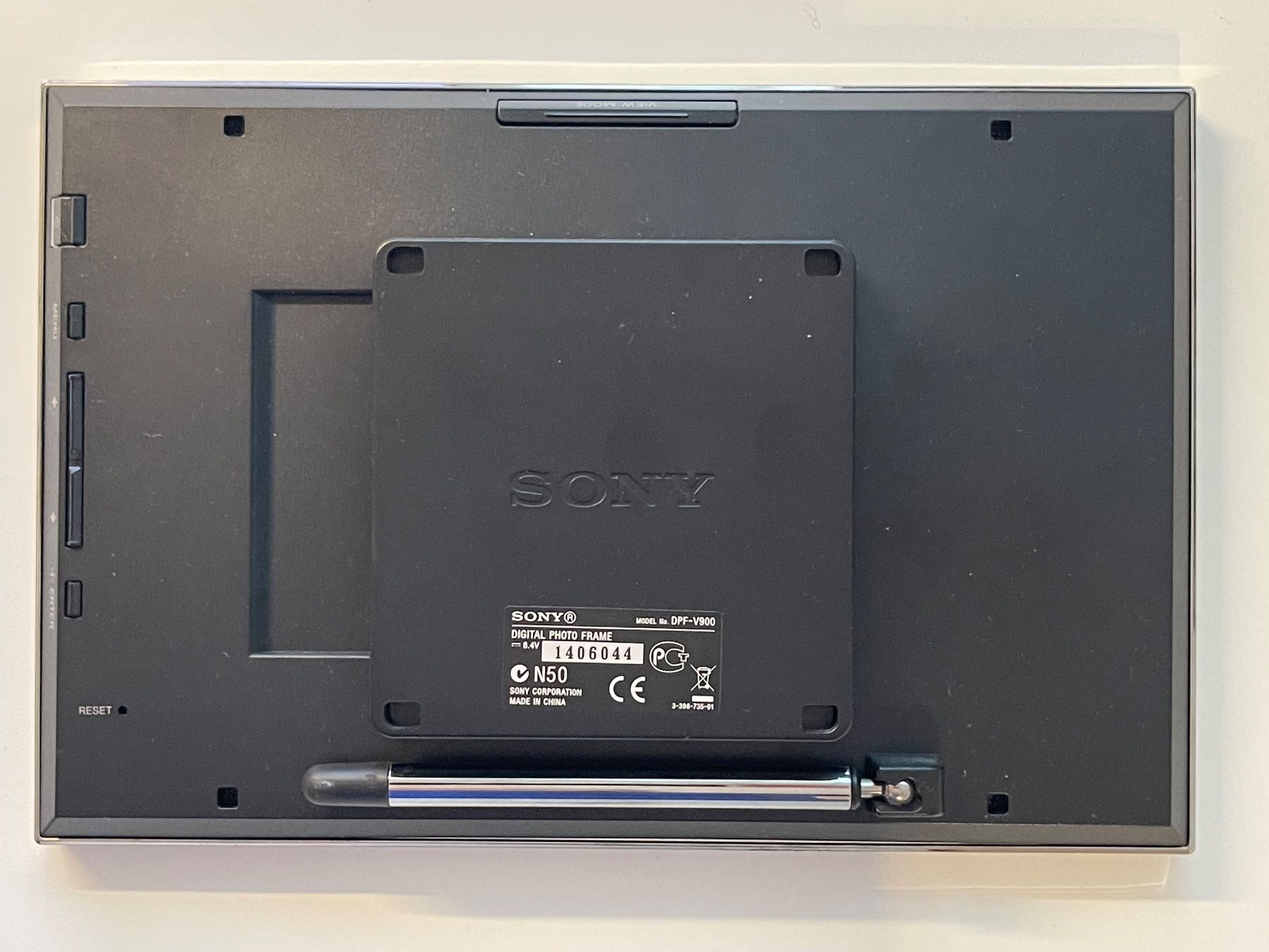 Bilderrahmen: Digitaler Bilderrahmen SONY mit Fernbedienung – Gebraucht aus Oberägeri von Chica-go 4