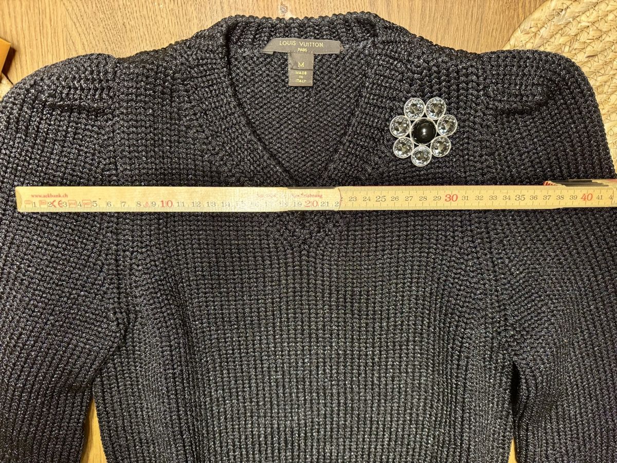 Maglioni & Felpe: Louis Vuitton Pullover Gr. 36/38 Vintage – Usato da Belp venduto da Aliya 7