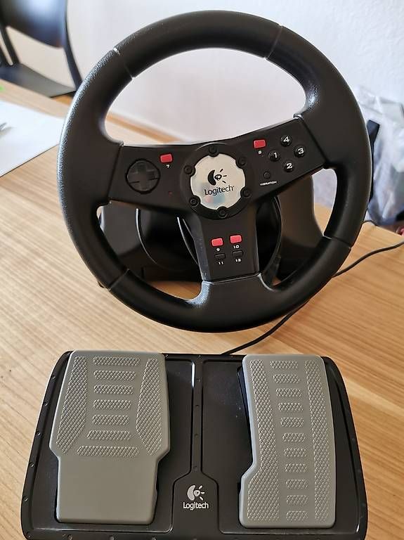 Controller: Renn-Lenkrad Logitech Formula Vibration Feedback Wheel – Gebraucht aus Basel von ant_ln6v 1