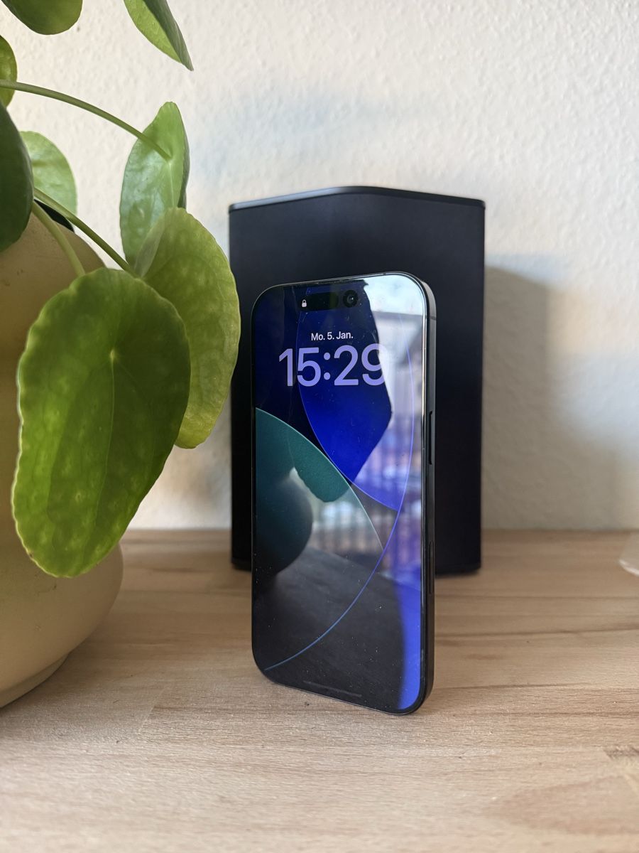***Apple Iphone 16 Pro 128 GB - 93% Akku - Black Titanium (Neu (gemäss ...