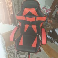 Neuer Gamingstuhl