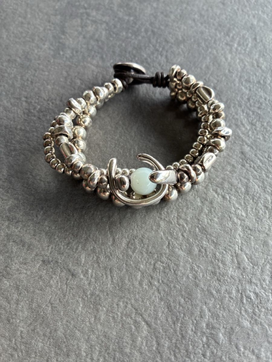 Bracciali & Braccialetti: Armband UNOde50 Silber mit blauem Stein – Nuovo (secondo la descrizione) da Horgen venduto da bho66