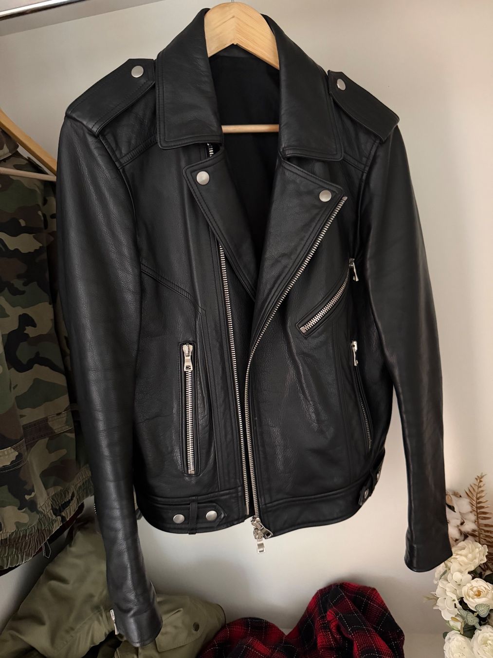Balmain Jacken: (Finales Schnäppchen) Balmain Lederjacke – Gebraucht aus Langenthal von TrendHub 1