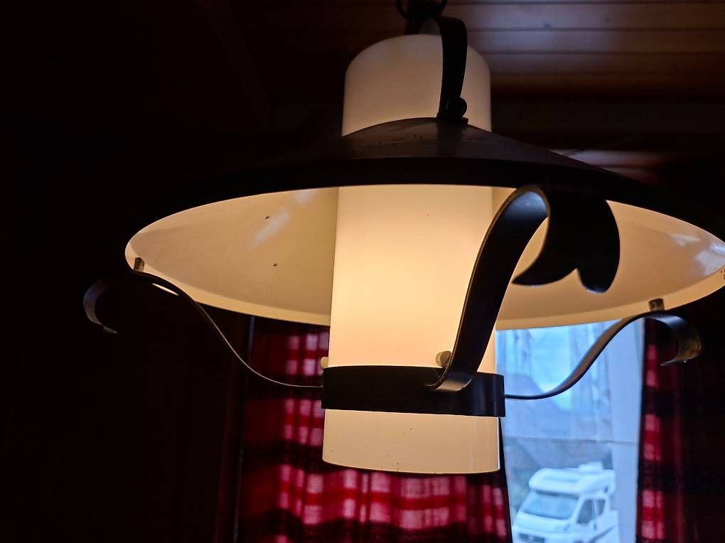 Lampadari & plafoniere: 4 Deckenleuchten / Lampen aus Restaurant Material Blech – Usato da Obfelden venduto da Foto_Bild_Kunst_Buch 2