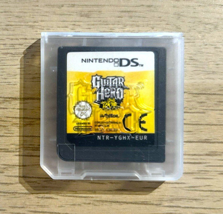 Nintendo Giochi: Guitar Hero On Tour Nintendo DS – Usato da St. Gallen venduto da Alpine.Arcade