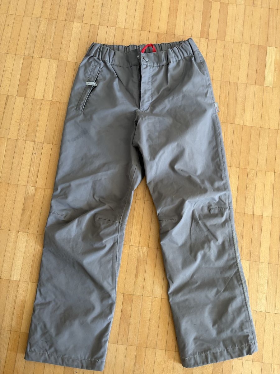 Reima Pantaloni: Reima Tec Regenhose 140 – Usato da Urdorf venduto da Theboxi