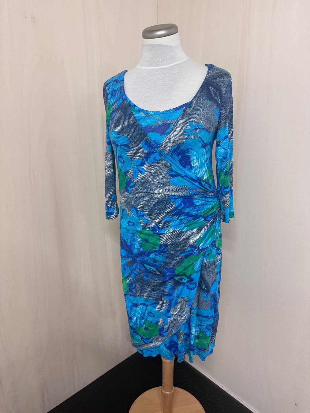 Vestiti: Buntes Kleid von "Class fx" – Usato da Zürich venduto da van_5xbk