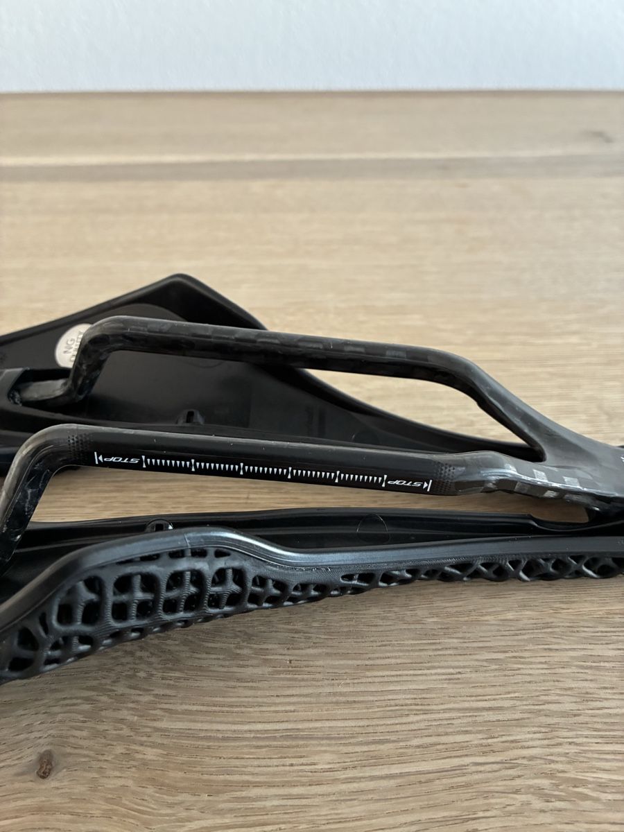 Selle Italia Pezzi di ricambio: Selle Italia - SLR Boost 3D SuperFlow – Nuovo (secondo la descrizione) da Thun venduto da Makki83 5