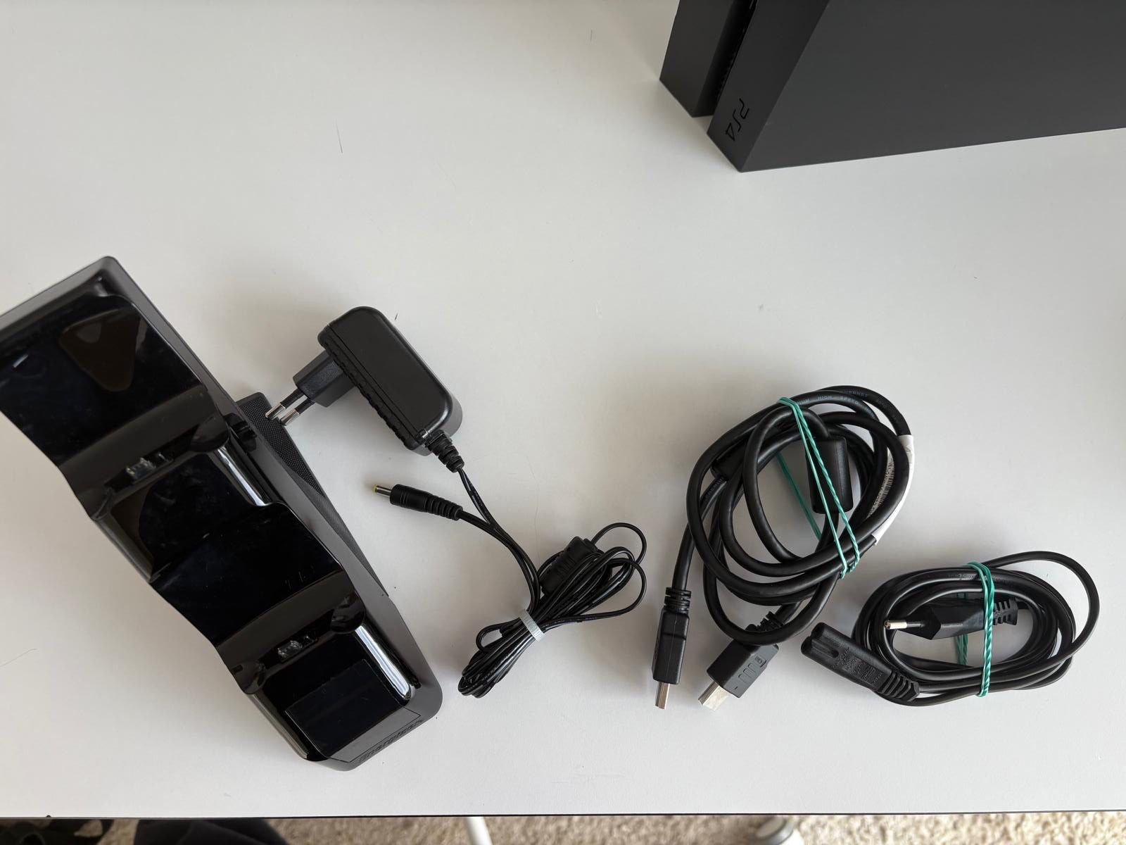 Sony Konsolen: Ps4 – Gebraucht aus Worb von Top1001 1