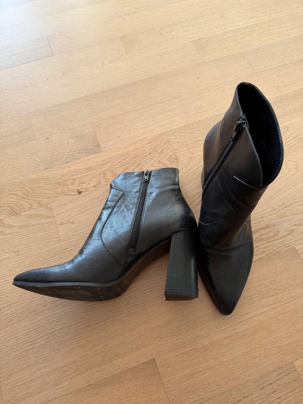 Scarpe da donna: damenschuhe von adele dezotti – Usato da Wetzikon ZH venduto da P__tt5 2