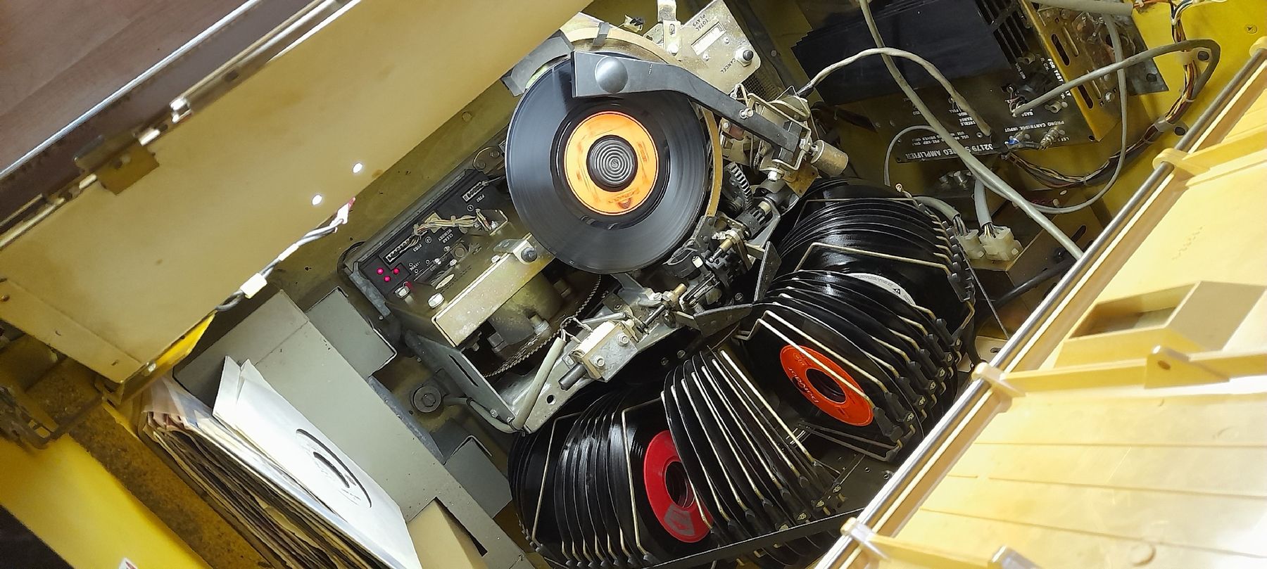 Jukebox: Jukebox Rowe Ami – D'occasion à Nesslau par Pina 3