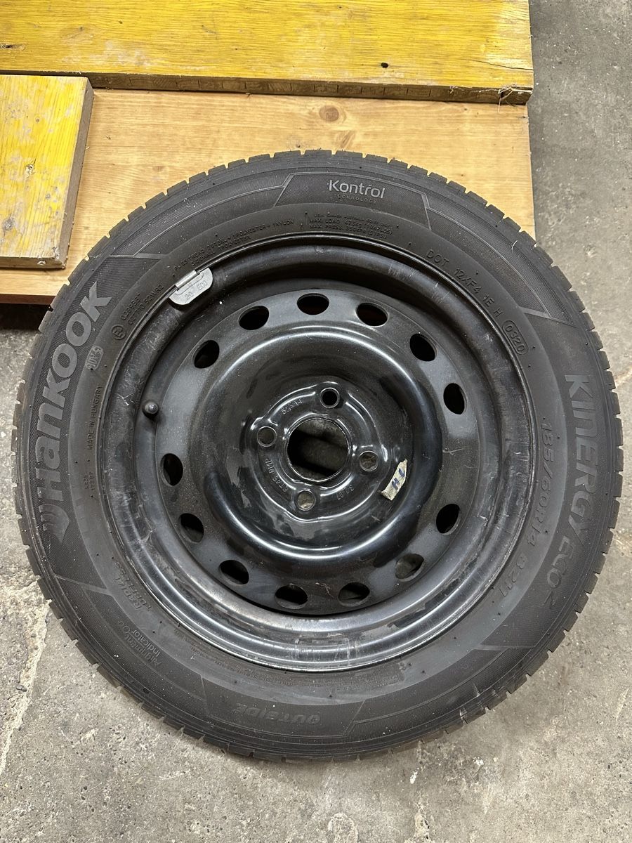 Pneus & Kompletträder: 4x komplettrad 185/60r14 – Gebraucht aus Bözberg von Fabian0111