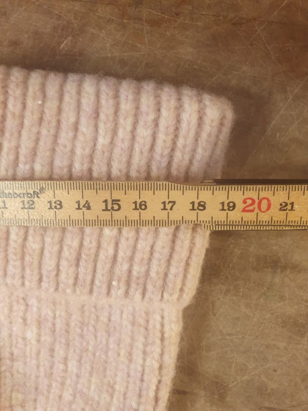 Copricapi, berretti & cappellini: Primark Wollmütze Pink Onesize – Usato da Zürich venduto da loosebone 5