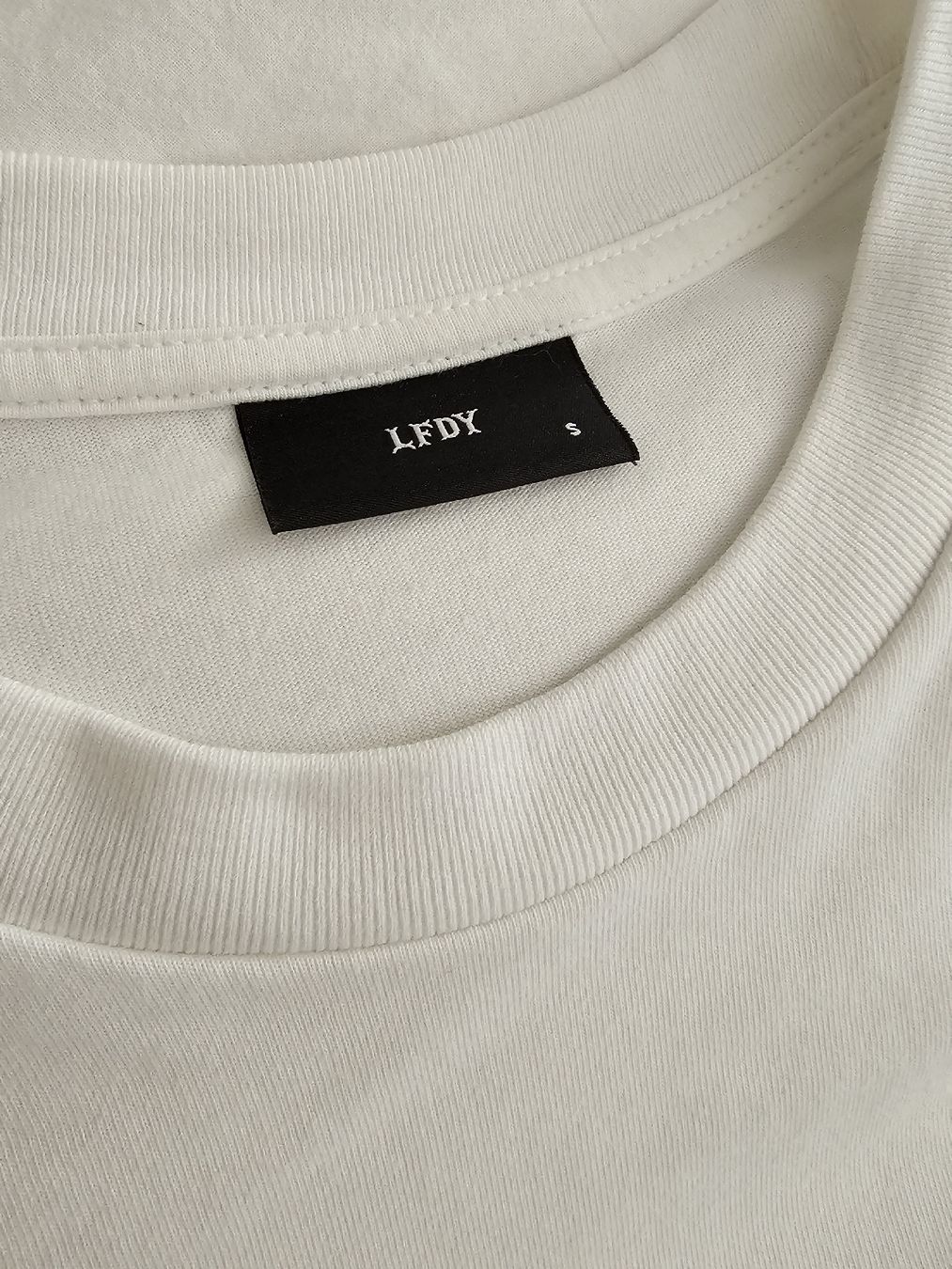 Live Fast Die Young T-shirt: LFDY Basic T-Shirt weiss – Nuovo (secondo la descrizione) da Emmenbrücke venduto da The.Vision 3