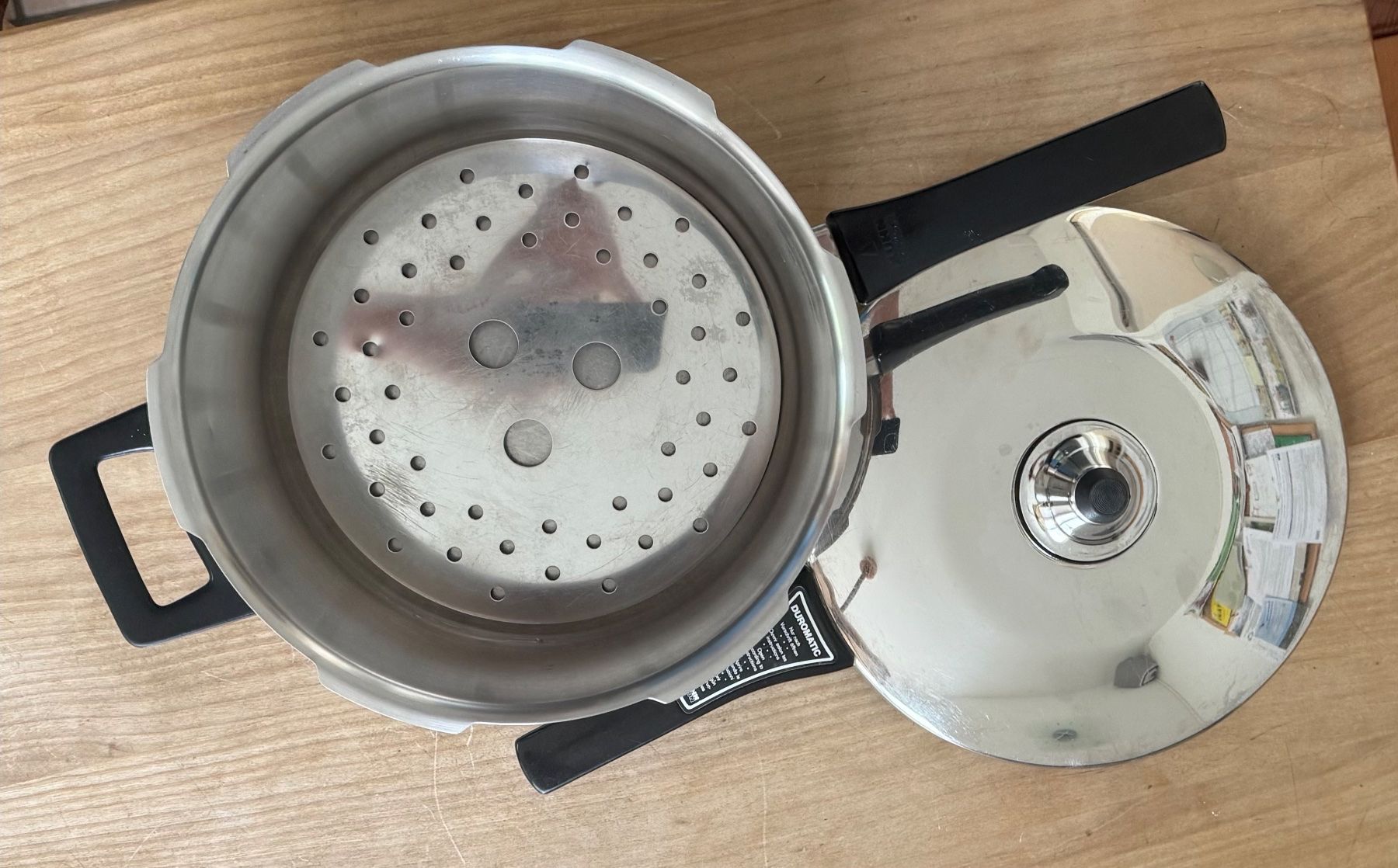 Kuhn Casseroles: Kuhn Rikon Duromatic classic – D'occasion à Bonstetten par Szhldn 1