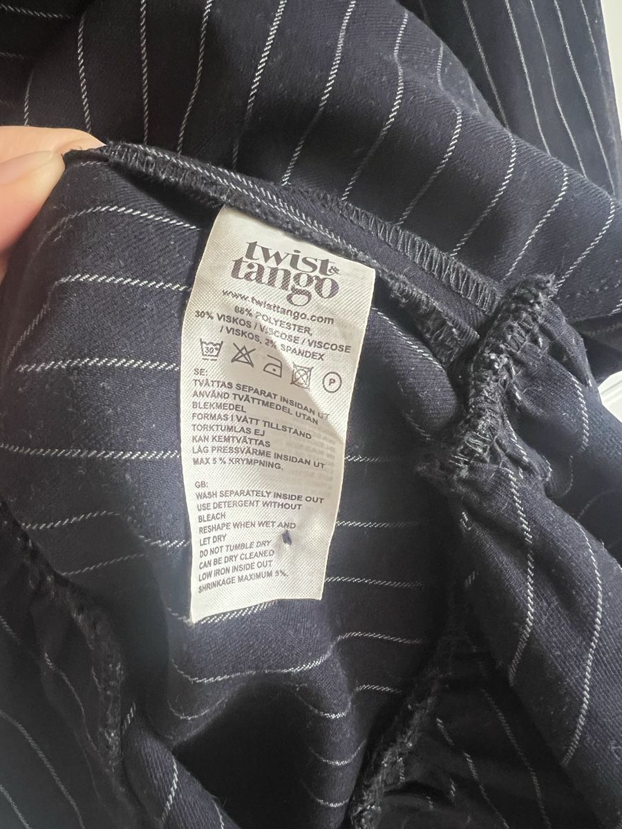 Vestiti: Elegantes Twist&Tango Kleid, Gr. 40 – Usato da Liebefeld venduto da nat_h5l8 3