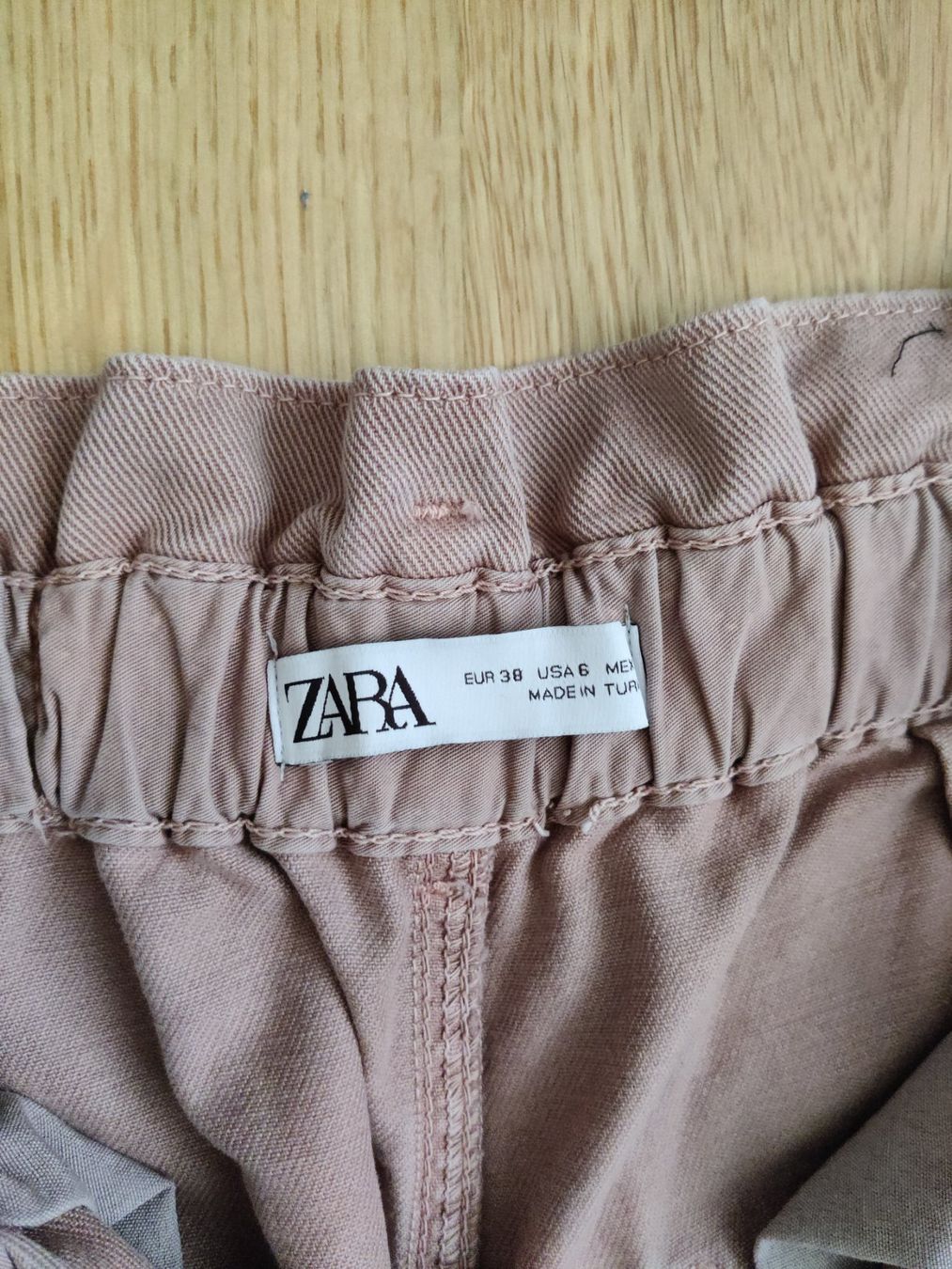 Zara Pantaloni: Zara lachs/rosa Hose M – Usato da Schönenwerd venduto da sal_75dx 3