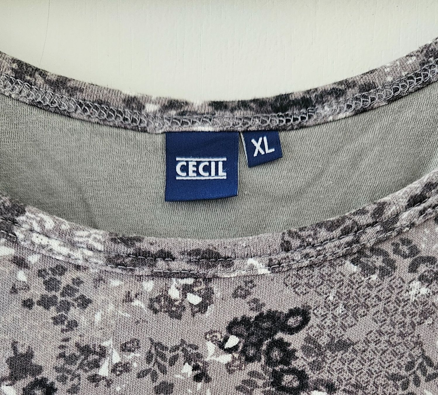 Cecil T-shirt: Trägershirt grau Gr. XL - CECIL - Spendenaktion – Nuovo (secondo la descrizione) da Unterkulm venduto da Beljasch 3