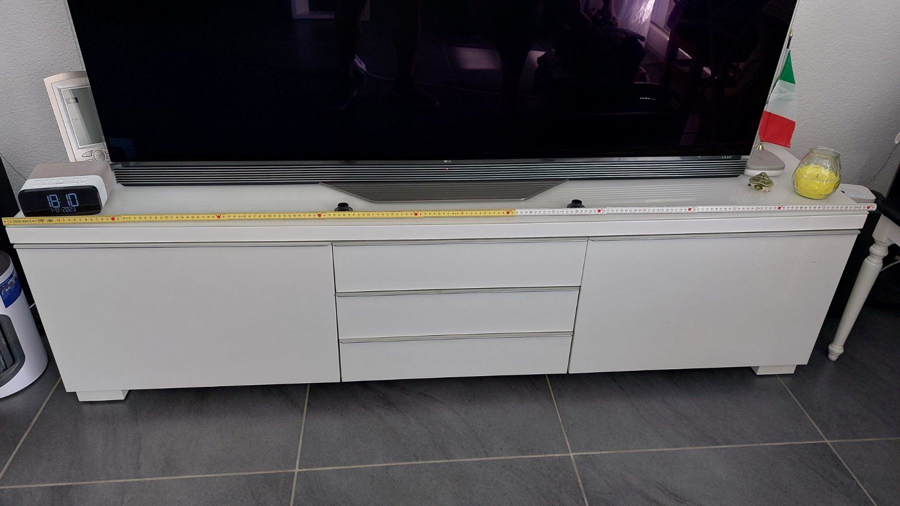 Tavoli: TV Tisch – Usato da Kölliken venduto da turimess