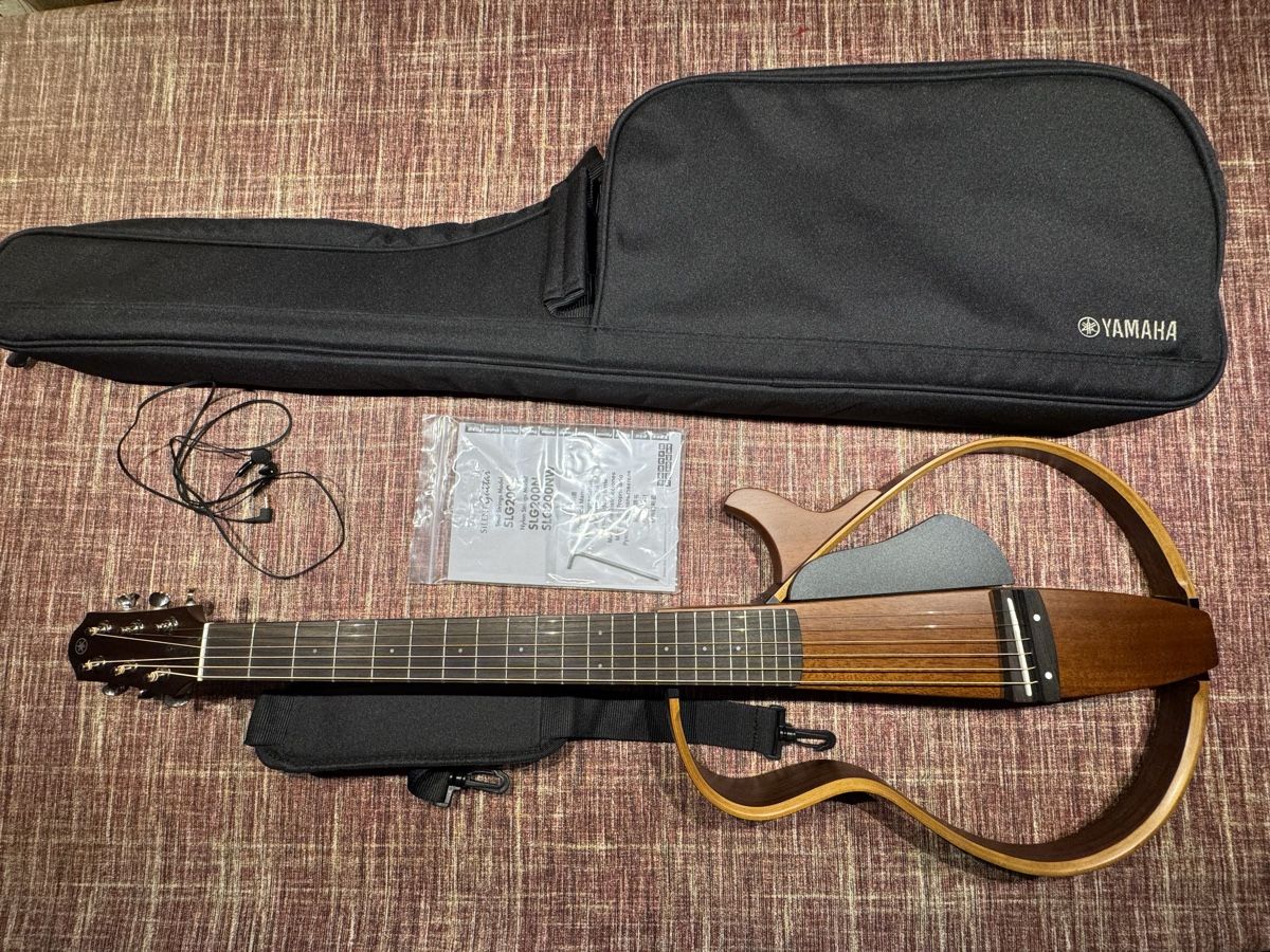 Yamaha Strumenti musicali: Yamaha SLG 200 S II Natural – Nuovo (secondo la descrizione) da Oberlunkhofen venduto da ste_vtj5