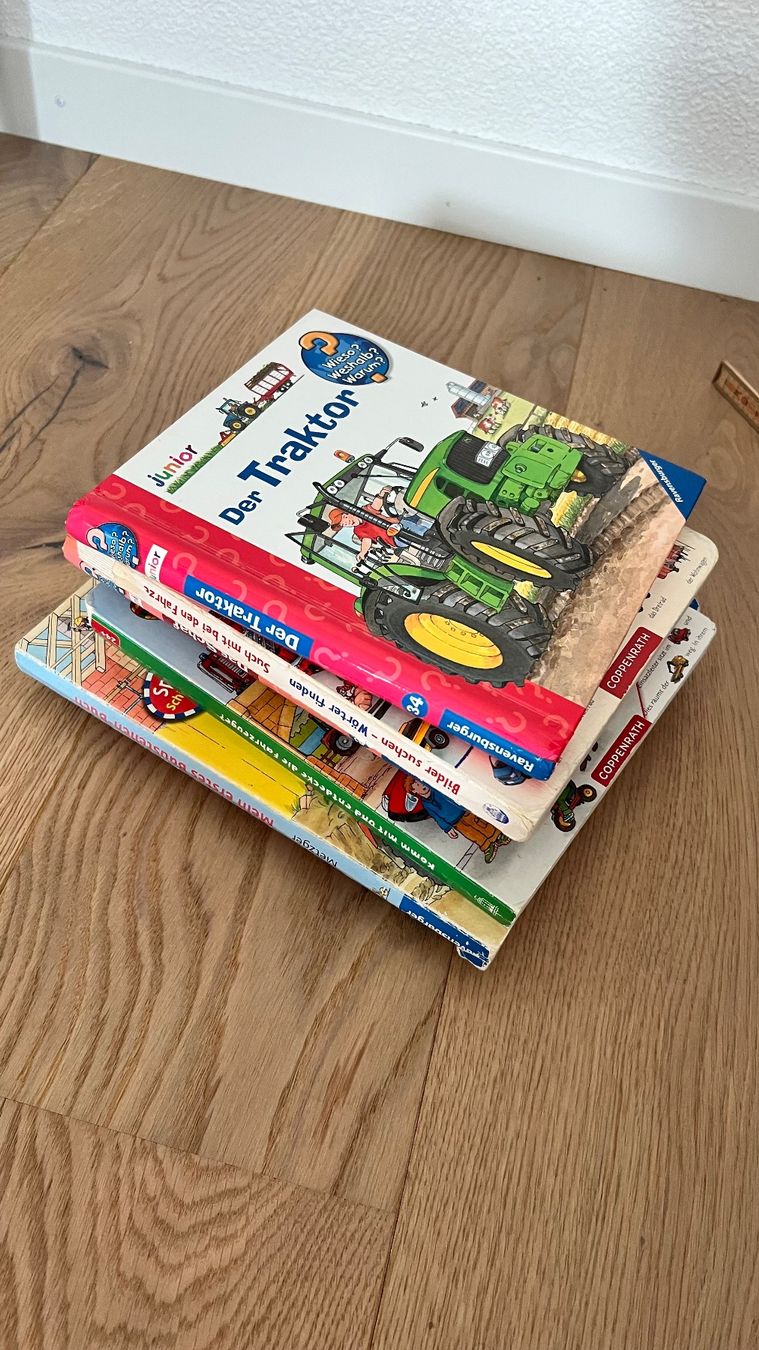 Livres: 7 Kinderbücher – D'occasion à Hinwil par a_walder