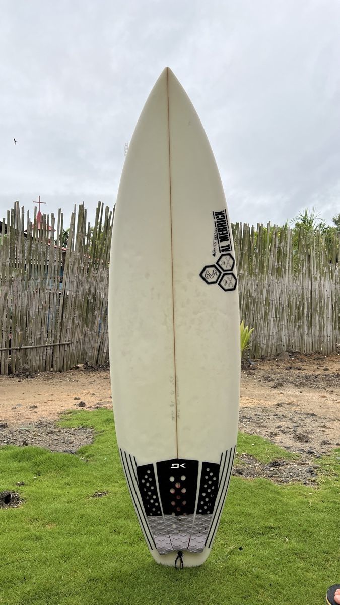 Surfboards & Schwimmbrette: Surfboard – Gebraucht aus Erlenbach ZH von lin_tlt6