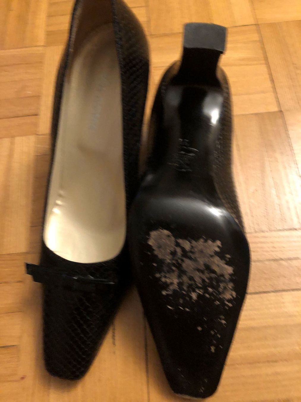 Scarpe da donna: Frauenschuhe via roma – Usato da Meilen venduto da marsico79 1