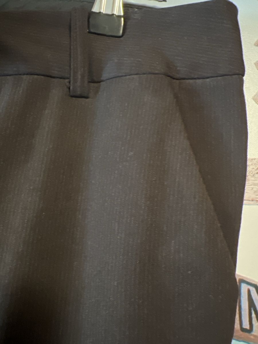 C&A Pantaloni: Schwarze Stoffhose Clockhouse Gr. 38 – Usato da Linden venduto da Annelie12 1