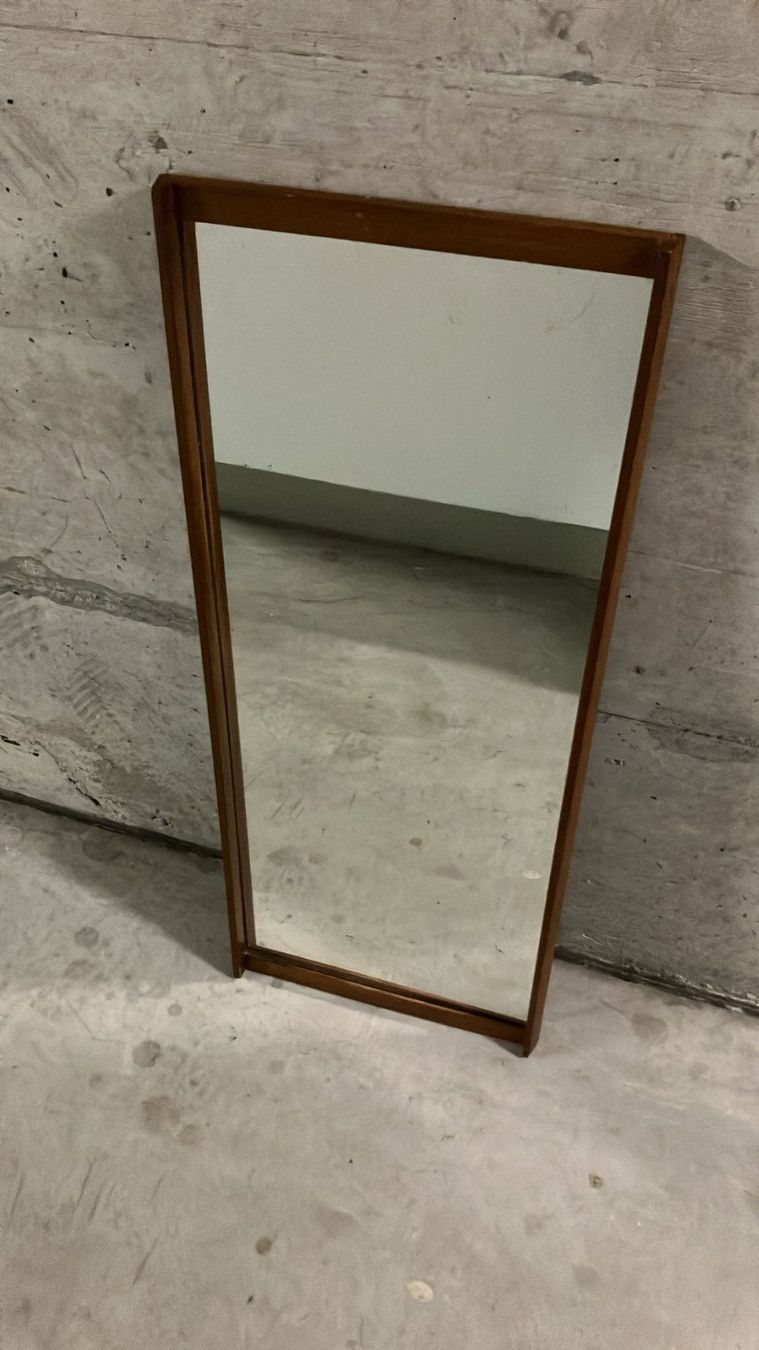 Specchi: Specchio da parete 33x82 cm – Usato da Melano venduto da H-Sara