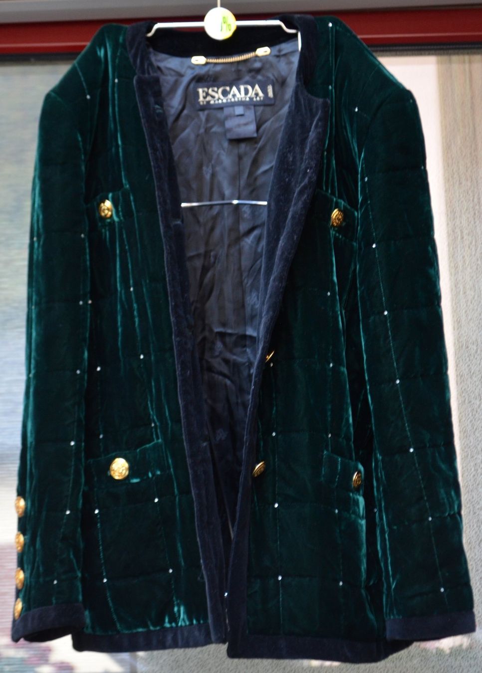 Giacche: Escada Blazer 40 Samt / velour – Usato da Collonges venduto da Auganien 5
