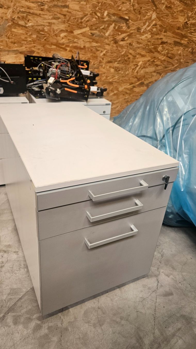 Eléments de bureau: 4 stk. Rollcontainer – D'occasion à Biberist par bla_ltw9 1