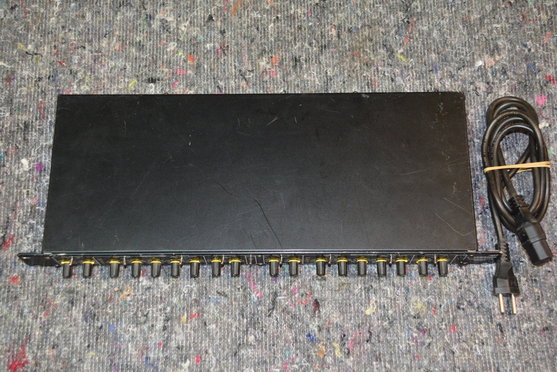 Musikinstrumente: Top: Profi Drawmer Powergate DS501 Noise – Gebraucht aus Biel/Bienne von Secondhand_Shop 1
