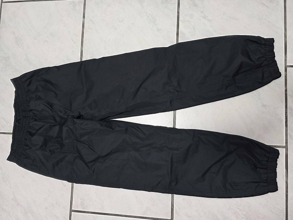 Pantalons: Regenhose, Gr. 146 – D'occasion à Frauenfeld par nhn_j68w