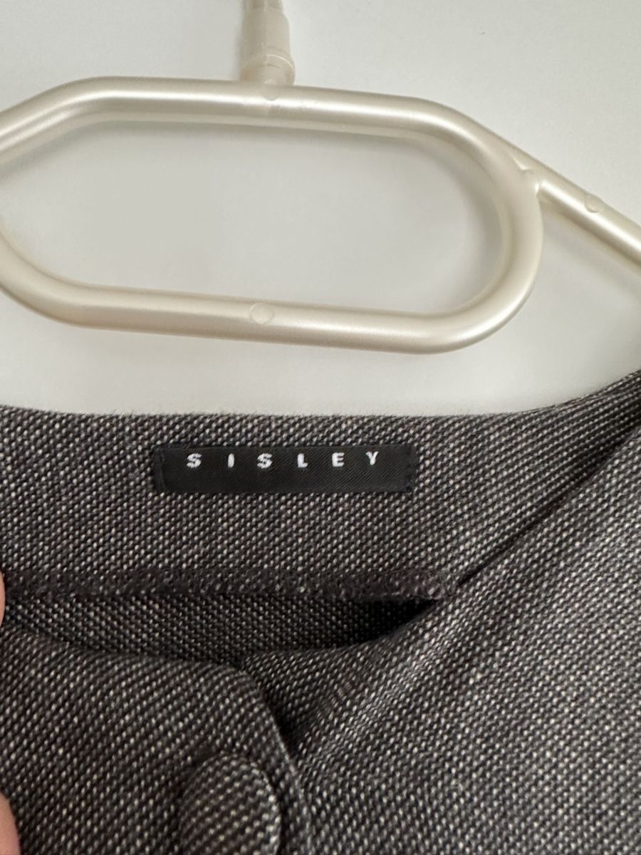 Vestiti: Robe grise XS – Usato da Wohlenschwil venduto da Raptor2310 1