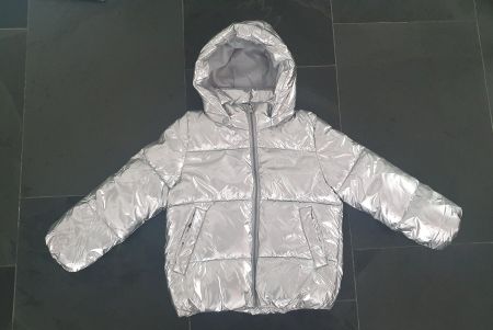 ++ Pufferjacke / Jacke für den Übergang Gr. 122 / 128 ++ NEU