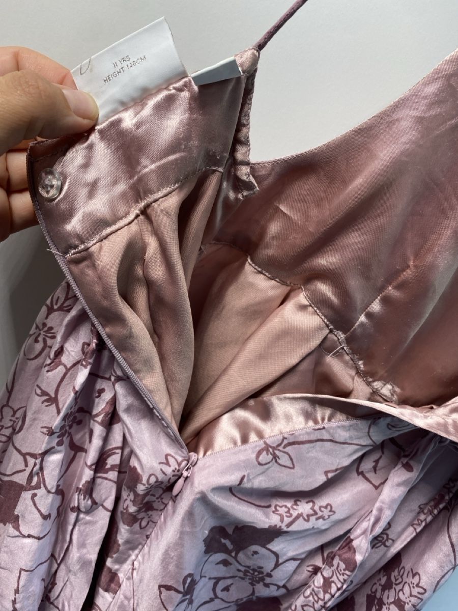 Next Vestiti & Gonne: Seide Kleid  Next , Grösse 146-152, Top Zustand – Nuovo (secondo la descrizione) da Dübendorf venduto da feusiedi 3