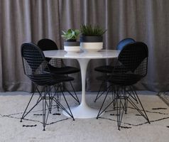 Tisch Eero Saarinen Knoll International / Marmor  120 cm
