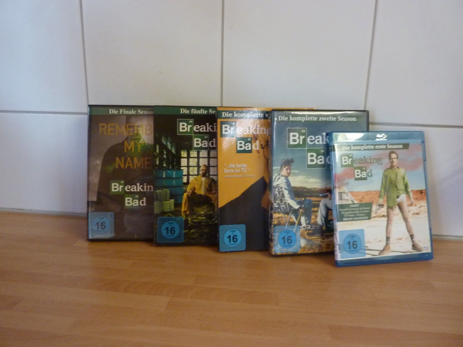 Alle DVDs: Breaking Bad Staffel 1,2,4.5,6 – Gebraucht aus Niederscherli von Zahnd1