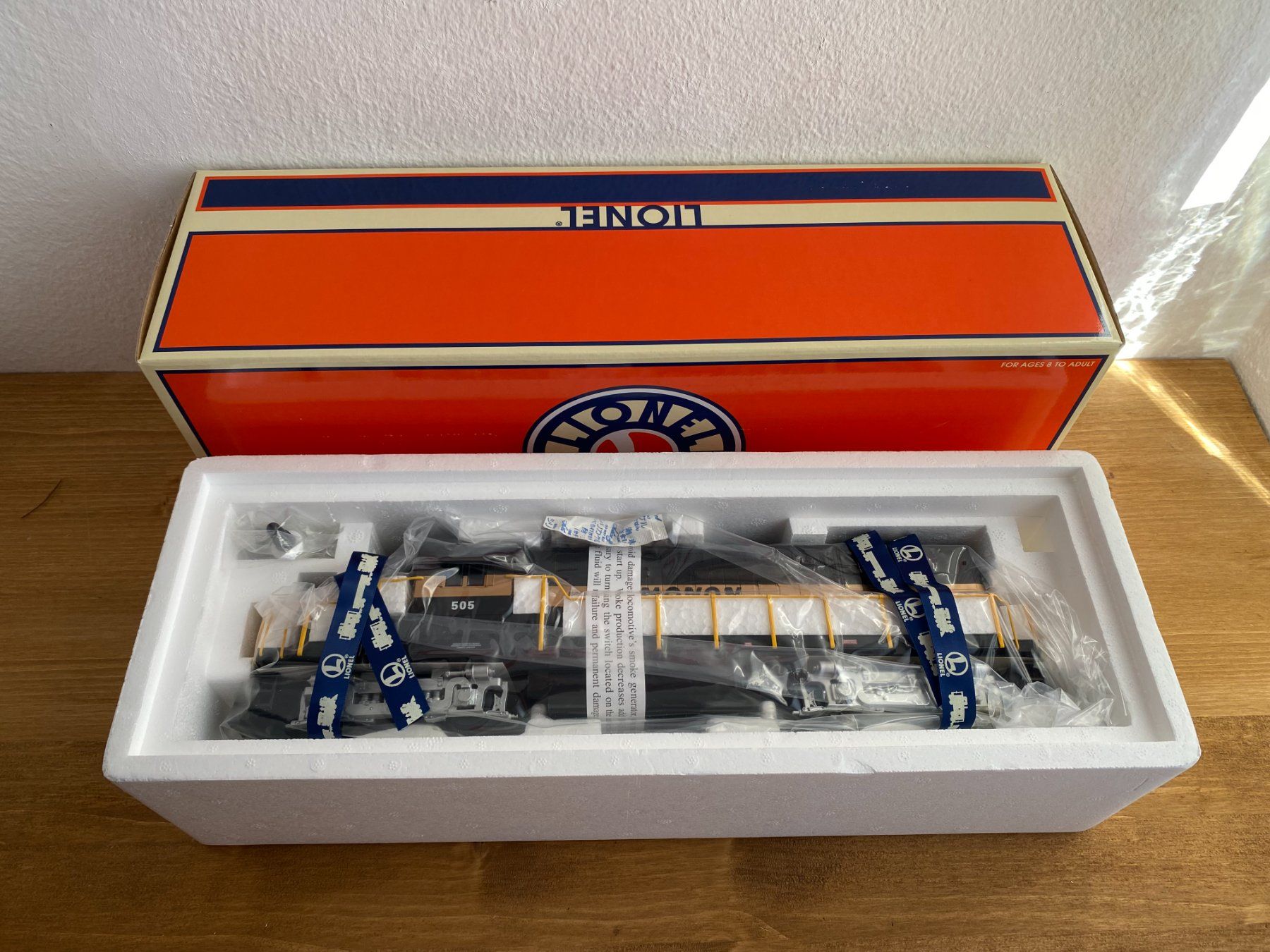 Lionel Modellini di ferrovie: Lionel C-420 Monon Command 6-28505 – Nuovo e nell'imballaggio originale da Luzern venduto da fairflip 3