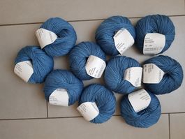 Merino Wolle 90% Merino 10% Polyester 10 Knäuel