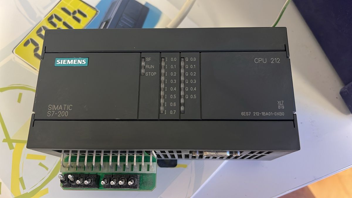 Siemens Steuerung: Simatic S7 SPS Steuerung Lernkasten – Gebraucht aus Burgdorf von HB9EHO