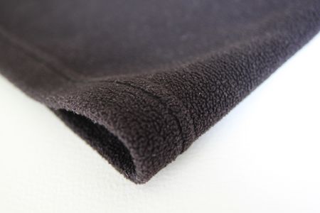Schwarzer Fleece-Neckwarmer, anziehbar!