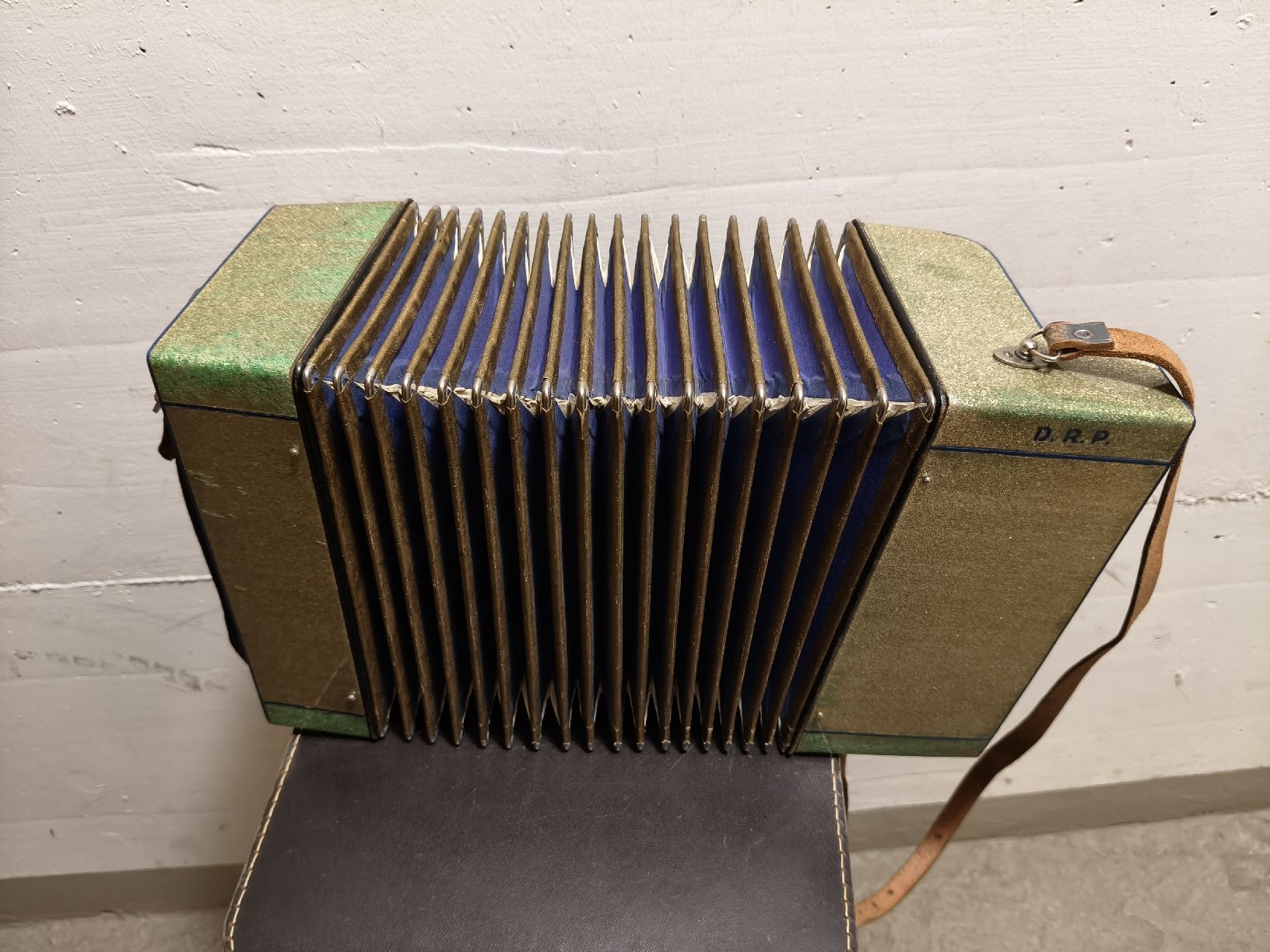 Hohner Musikinstrumente: Petit accordéon diatonique Hohner – Gebraucht aus neuchâtel von lualalk 3