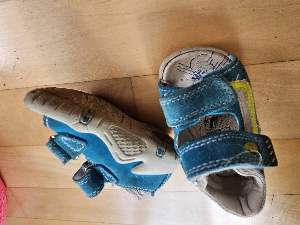 Schuhe für Jungen: Babyschuhe, Sandalen Bamba 19 – Gebraucht aus Aarau Rohr von Adoxa