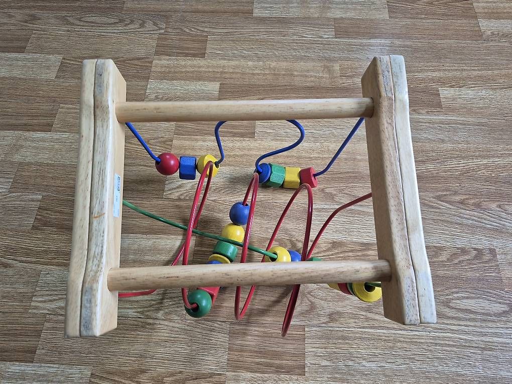 Spielzeuge: Motorikschleife von IKEA – Gebraucht aus Schönenberg ZH von Split 1